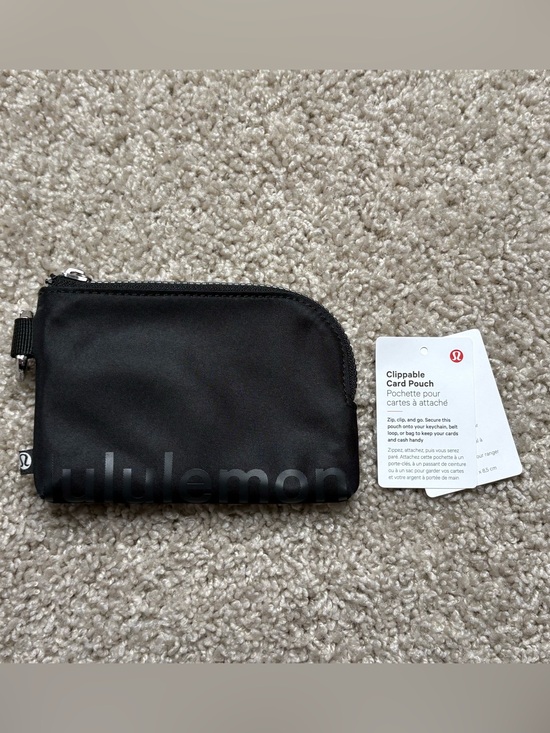 lululemon athletica Handbags - Lululemon Clippable Card Pouch